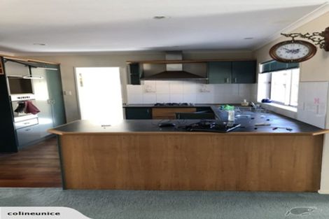 Photo of property in 30 Newinn Crescent, East Tamaki Heights, Auckland, 2016