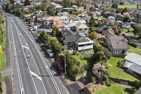 Photo of property in 100 Tuhikaramea Road, Dinsdale, Hamilton, 3204