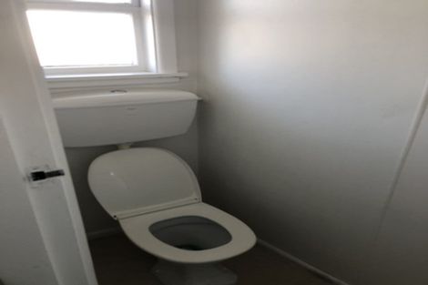 Photo of property in 2/3 Juniper Place, Burnside, Christchurch, 8053