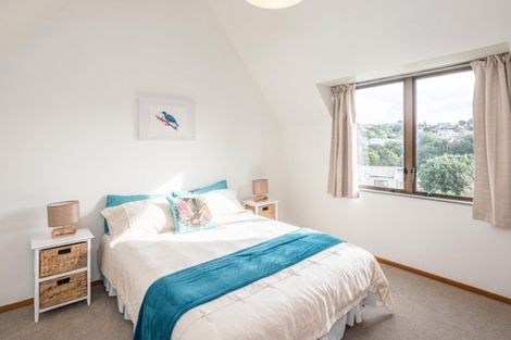 Photo of property in 98a Creswick Terrace, Northland, Wellington, 6012