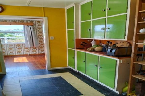 Photo of property in 30 Mark Avenue, Paparangi, Wellington, 6037