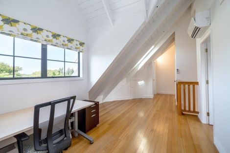 Photo of property in 4 Udy Street, Greytown, 5712