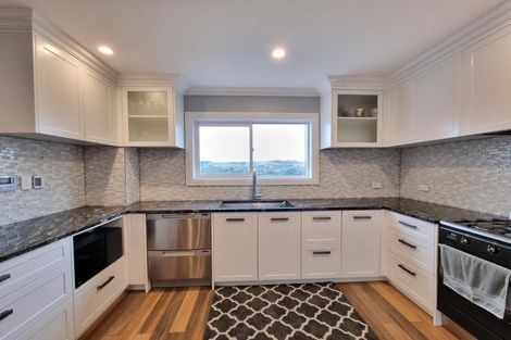 Photo of property in 25 Sandybrow, Churton Park, Wellington, 6037