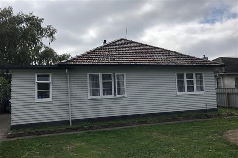 Photo of property in 702 Massey Road, Mangere, Auckland, 2022