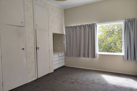 Photo of property in 16a Donald Crescent, Karori, Wellington, 6012