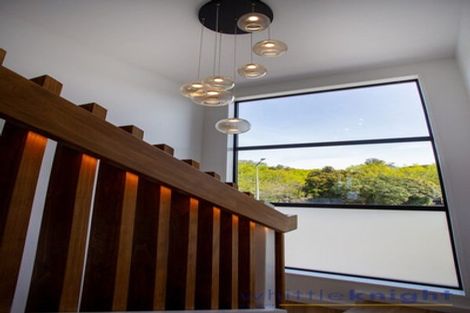 Photo of property in 2/11 Carlton Mill Road, Merivale, Christchurch, 8014