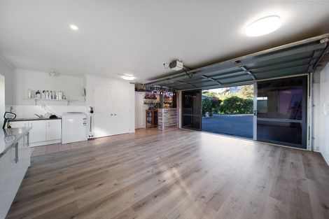 Photo of property in 180 Settlement Road, Papakura, 2110