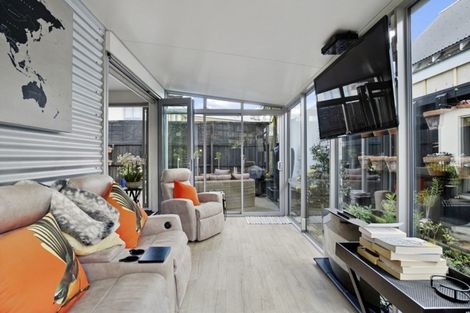 Photo of property in 27 Clare Road, St Albans, Christchurch, 8014