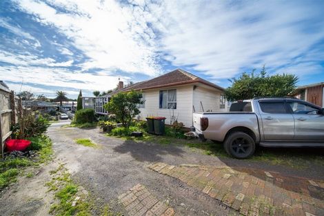Photo of property in 29 Imrie Avenue, Mangere, Auckland, 2022