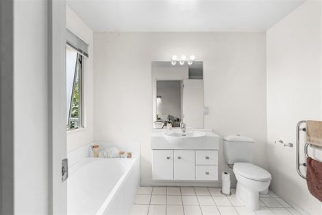 Photo of property in 32 Winchester Street, Merivale, Christchurch, 8014