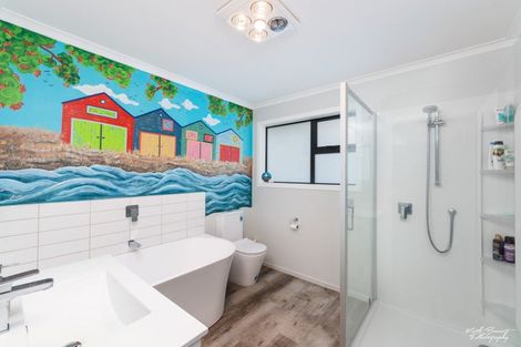 Photo of property in 44 Buddle Road, Wallaceville, Upper Hutt, 5018