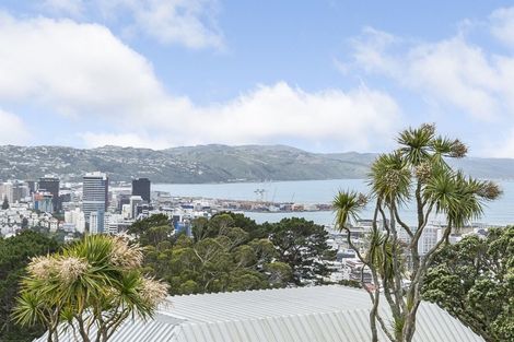 Photo of property in 16 Jefferson Street, Brooklyn, Wellington, 6021