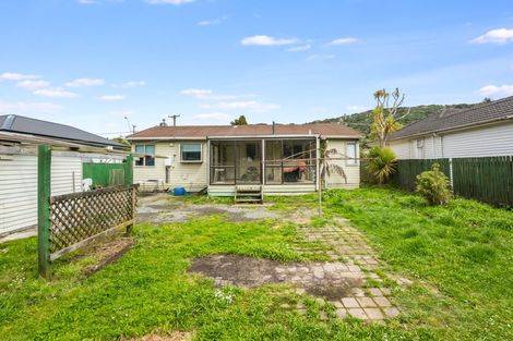 Photo of property in 49 Main Road, Wainuiomata, Lower Hutt, 5014