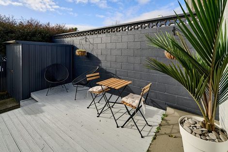 Photo of property in 3 Surrey Street, Tawa, Wellington, 5028