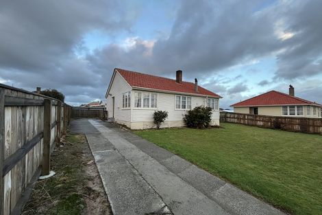 Photo of property in 4 Severn Terrace, Roslyn, Palmerston North, 4414