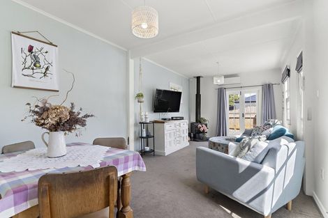 Photo of property in 2 Trinity Lane, Greytown, 5712