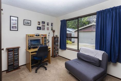 Photo of property in 76 Solomon Avenue, Redwood, Christchurch, 8051