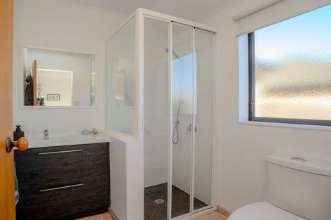 Photo of property in 21 Fairway Drive, Kerikeri, 0230