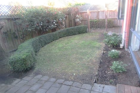 Photo of property in 9 Clyde Road, Upper Riccarton, Christchurch, 8041