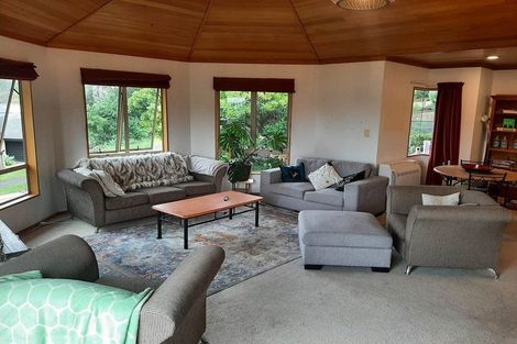 Photo of property in 1 Mulberry Lane, Bellevue, Tauranga, 3110