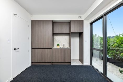 Photo of property in 81b Matipo Road, Mairangi Bay, Auckland, 0630