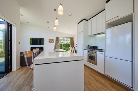 Photo of property in 1 Kersage Drive, Kaikoura Flat, Kaikoura, 7371