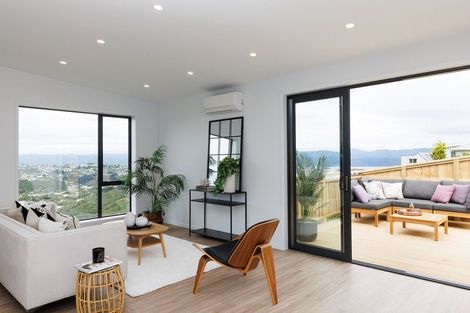Photo of property in 12 Jaunpur Crescent, Broadmeadows, Wellington, 6035