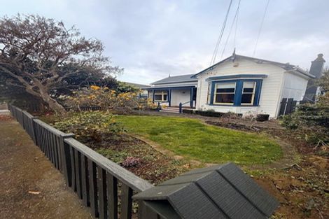 Photo of property in 28 Bay Street, Petone, Lower Hutt, 5012