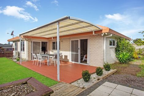 Photo of property in 3 Martin Jugum Lane, Ranui, Auckland, 0612