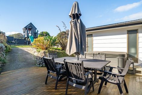 Photo of property in 19 Penryn Drive, Camborne, Porirua, 5026