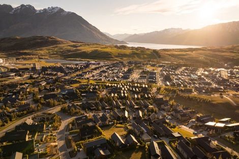 Photo of property in 5 Falconer Rise, Jacks Point, Queenstown, 9371