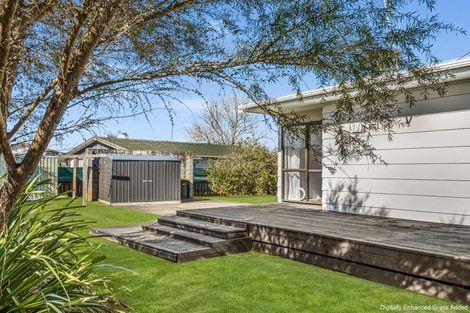 Photo of property in 5 Titoki Place, Edgecumbe, 3120