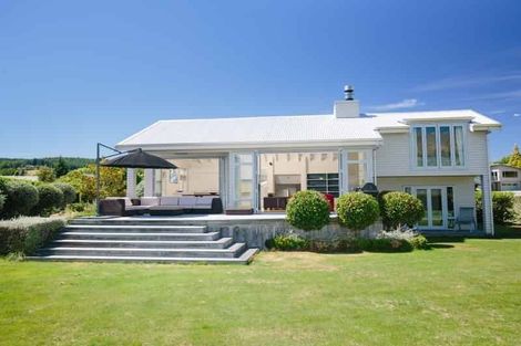 Photo of property in 164 Beacon Point Road, Wanaka, 9305