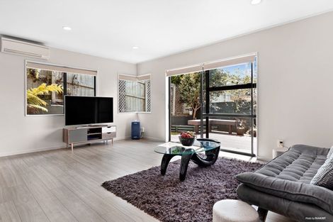 Photo of property in 3 Margan Avenue, New Lynn, Auckland, 0600