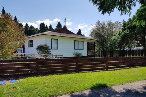 Photo of property in 55a Aquarius Drive, Kawaha Point, Rotorua, 3010