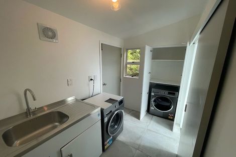 Photo of property in 9 Selkirk Way, Karori, Wellington, 6012