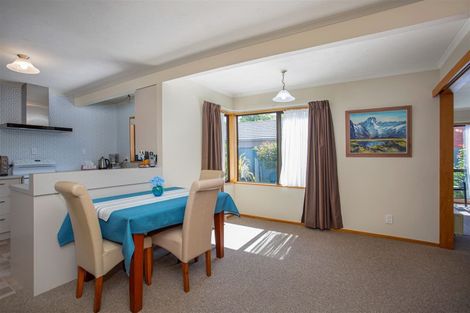 Photo of property in 110 Saint James Avenue, Papanui, Christchurch, 8053