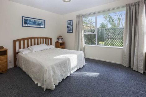 Photo of property in 2/11 Leith Place, Spreydon, Christchurch, 8024