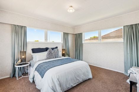 Photo of property in 23 Oriwa Street, Waikanae, 5036