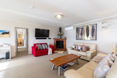 Photo of property in 6 Whitehead Place, Atawhai, Nelson, 7010