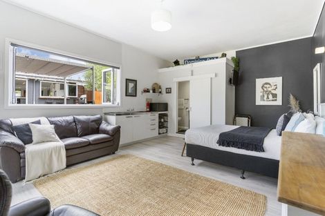 Photo of property in 106 Patuwai Drive, Whangamata, 3620