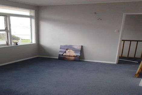 Photo of property in 55u6 Apu Crescent, Lyall Bay, Wellington, 6022