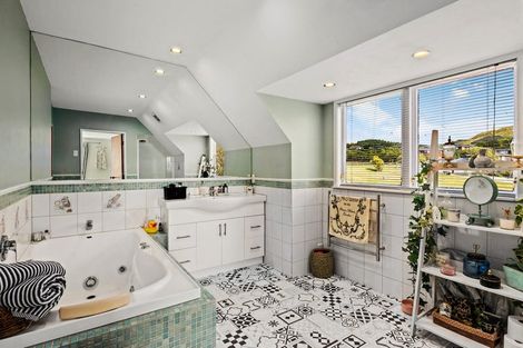 Photo of property in 6b Orange Grove, Churton Park, Wellington, 6037