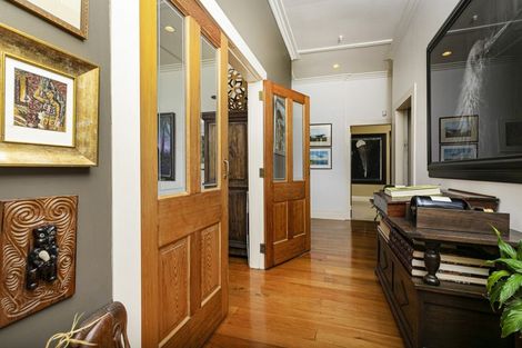 Photo of property in 2/57 Beresford Street, Bayswater, Auckland, 0622