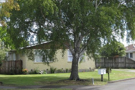 Photo of property in 12 Karlaw Place, Parklands, Christchurch, 8083