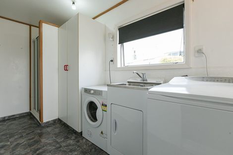 Photo of property in 23 Freyberg Terrace, Waipukurau, 4200