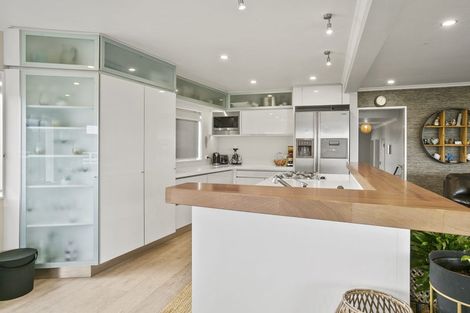 Photo of property in 23a/3 Hamblyn Street, Strandon, New Plymouth, 4312