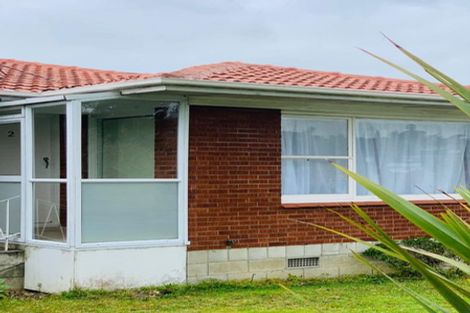 Photo of property in 2/70 Bentley Avenue, Glenfield, Auckland, 0629