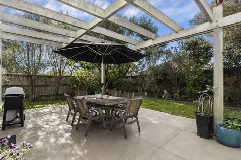 Photo of property in 29 Laurel Oak Drive, Schnapper Rock, Auckland, 0632