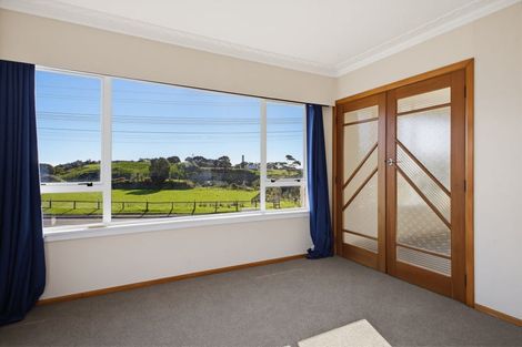 Photo of property in 191 Omata Road, Blagdon, New Plymouth, 4310